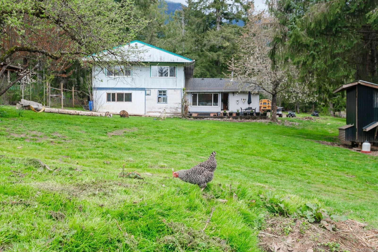 8590 Bland Rd, Port Alberni, BC