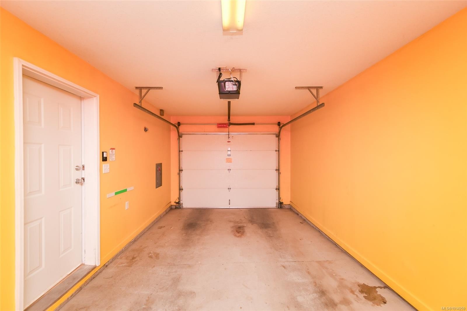 2-1050 8Th St, Courtenay, BC