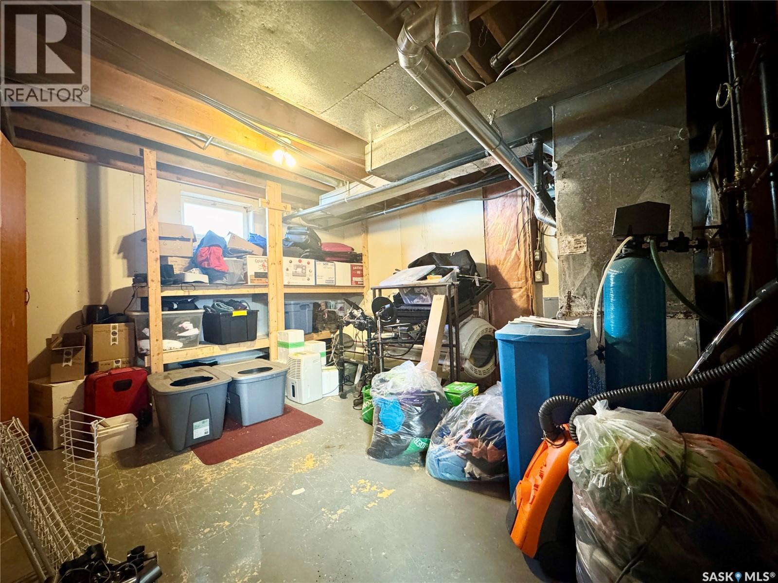 106 Strange Street, Cut Knife, SK - Indoor