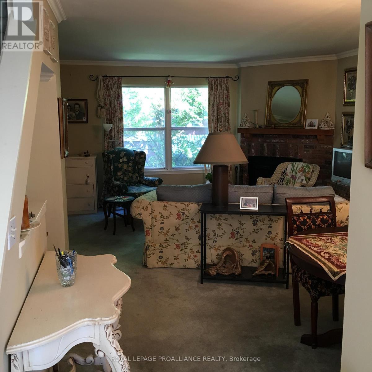 13 Portneuf Court, Toronto (Waterfront Communities), ON - Indoor Photo Showing Other Room