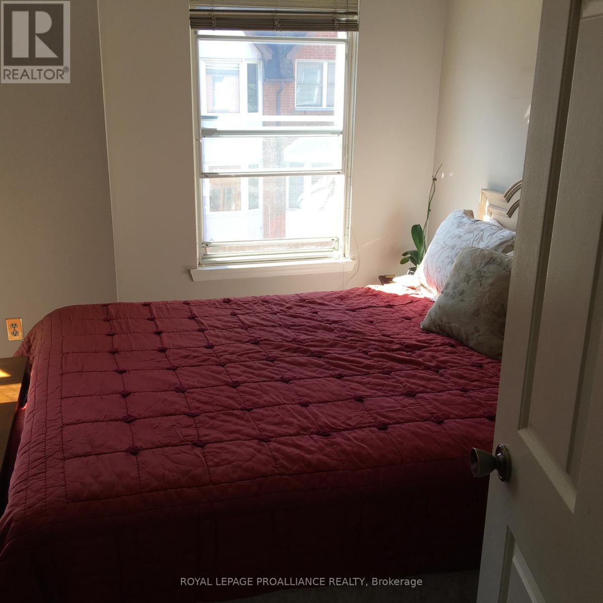 13 Portneuf Court, Toronto (Waterfront Communities), ON - Indoor Photo Showing Bedroom