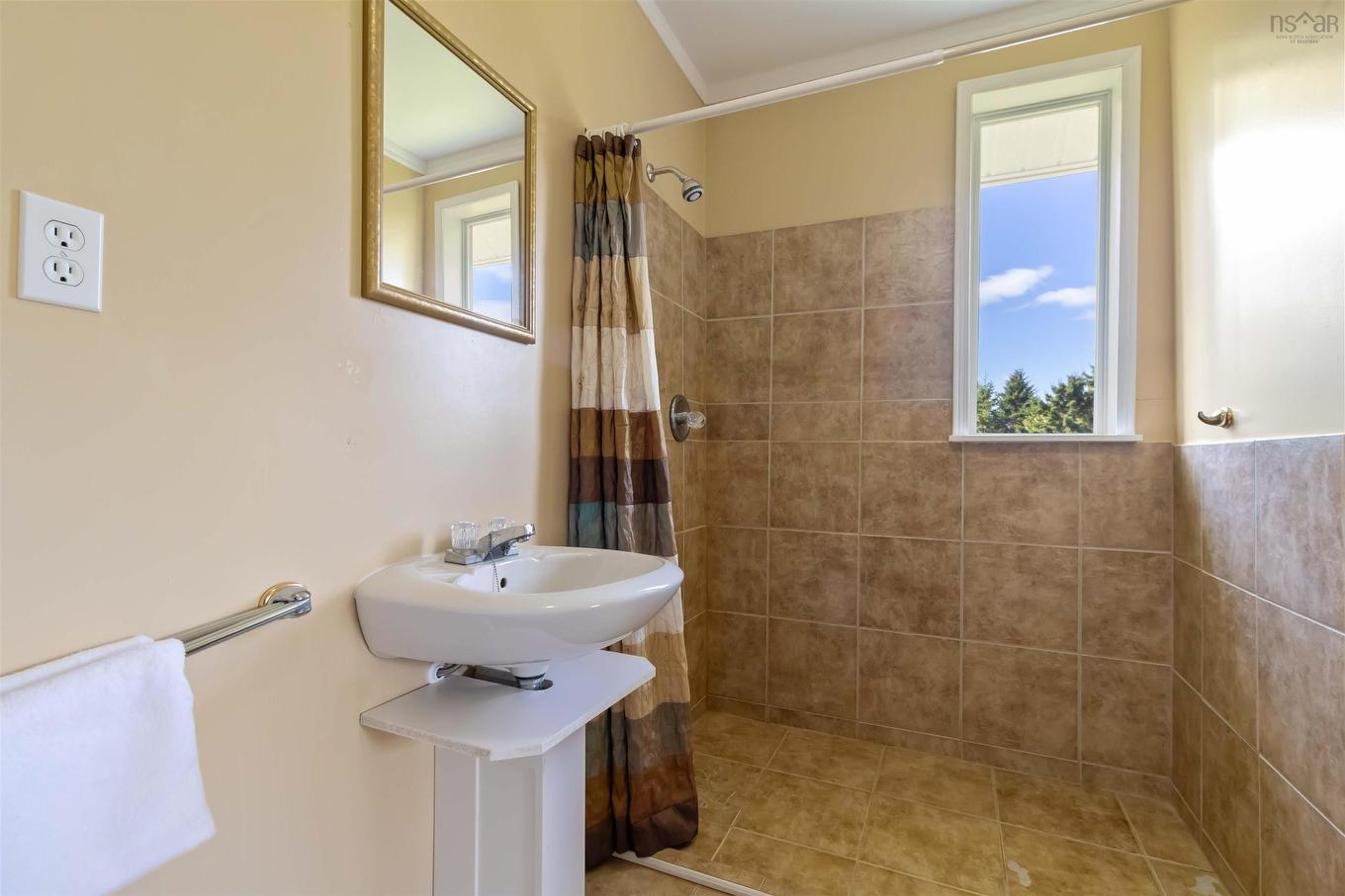 48 Schooner Landing, Head Of Jeddore, NS