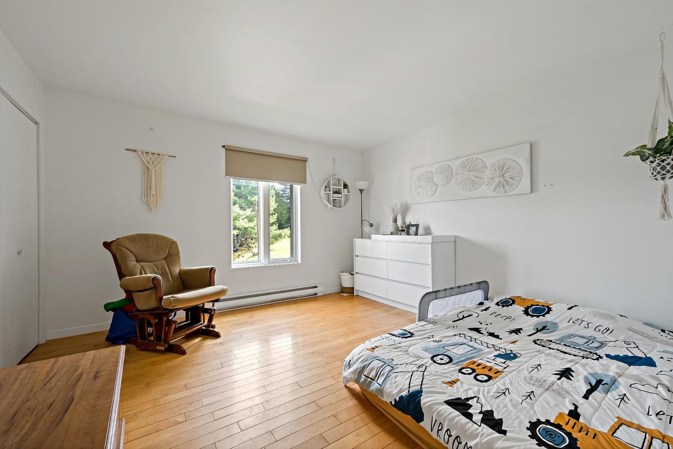 Bedroom - 6170 Route 117 N., Rivière-Rouge, QC - Indoor Photo Showing Bedroom