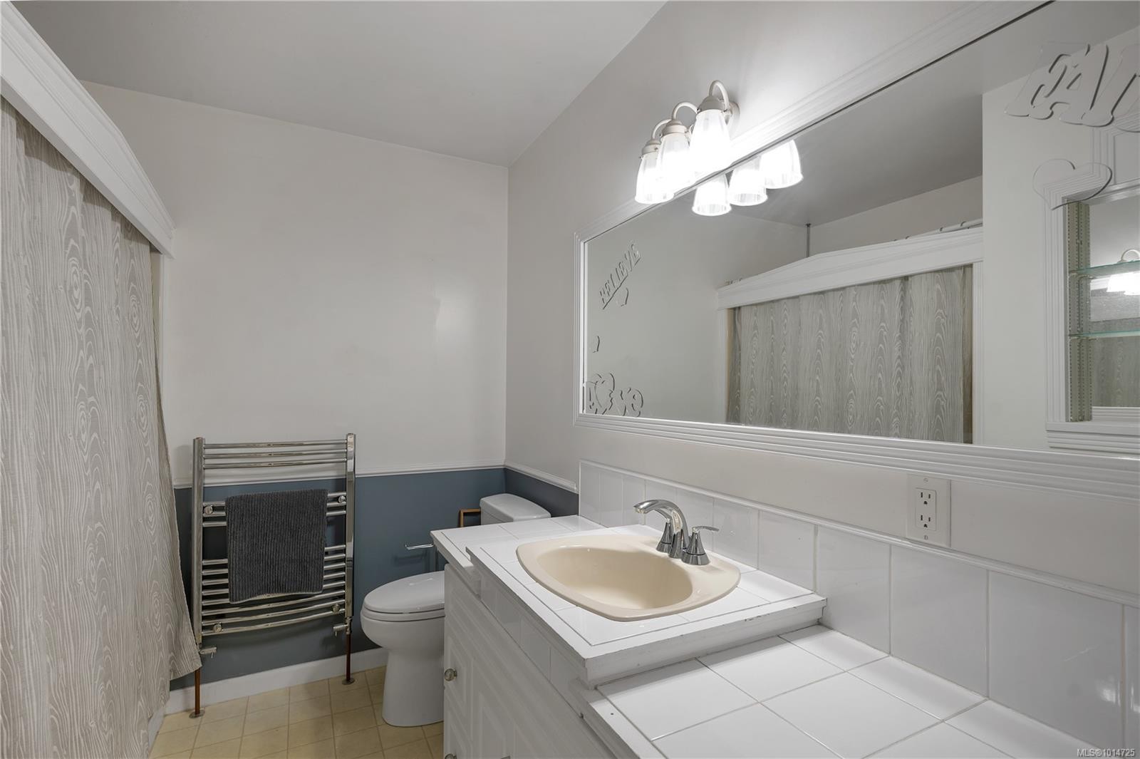 919 Hemlock St, Campbell River, BC