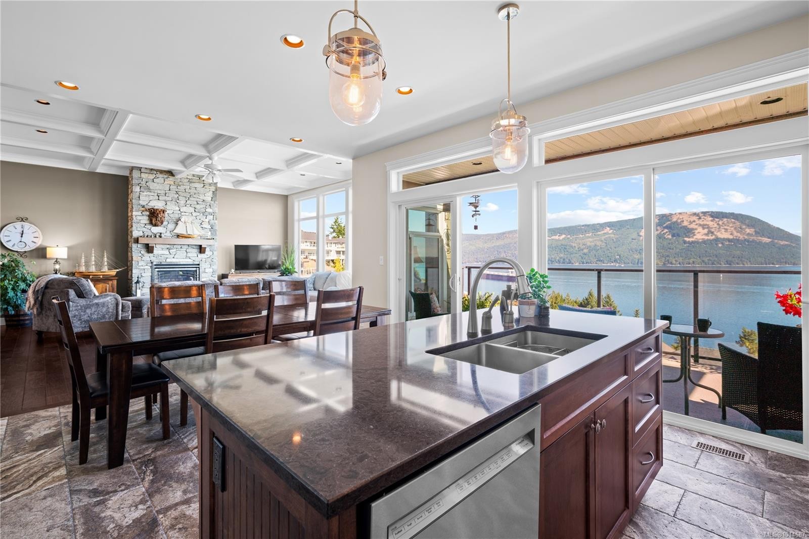 412 Seaview Pl, Cobble Hill, BC