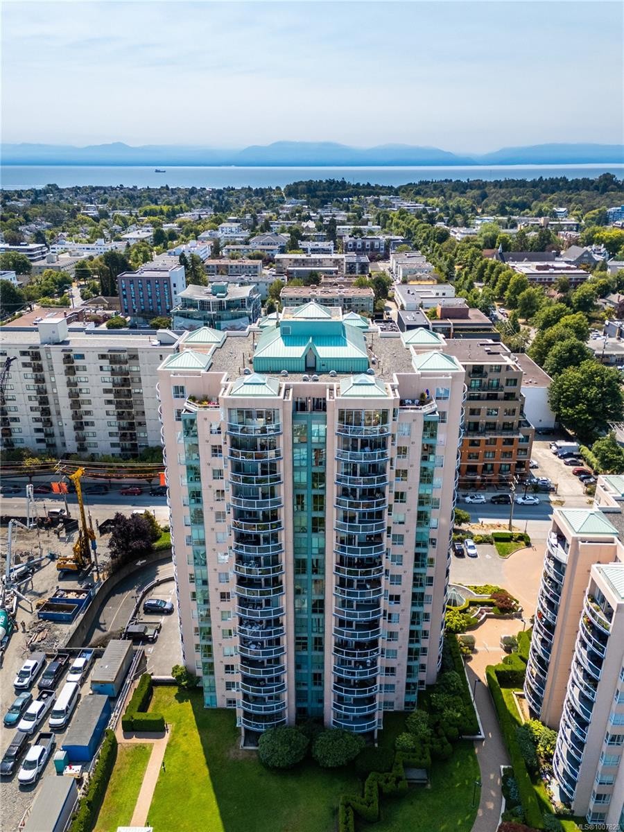 501-1020 View St, Victoria, BC - Outdoor With View