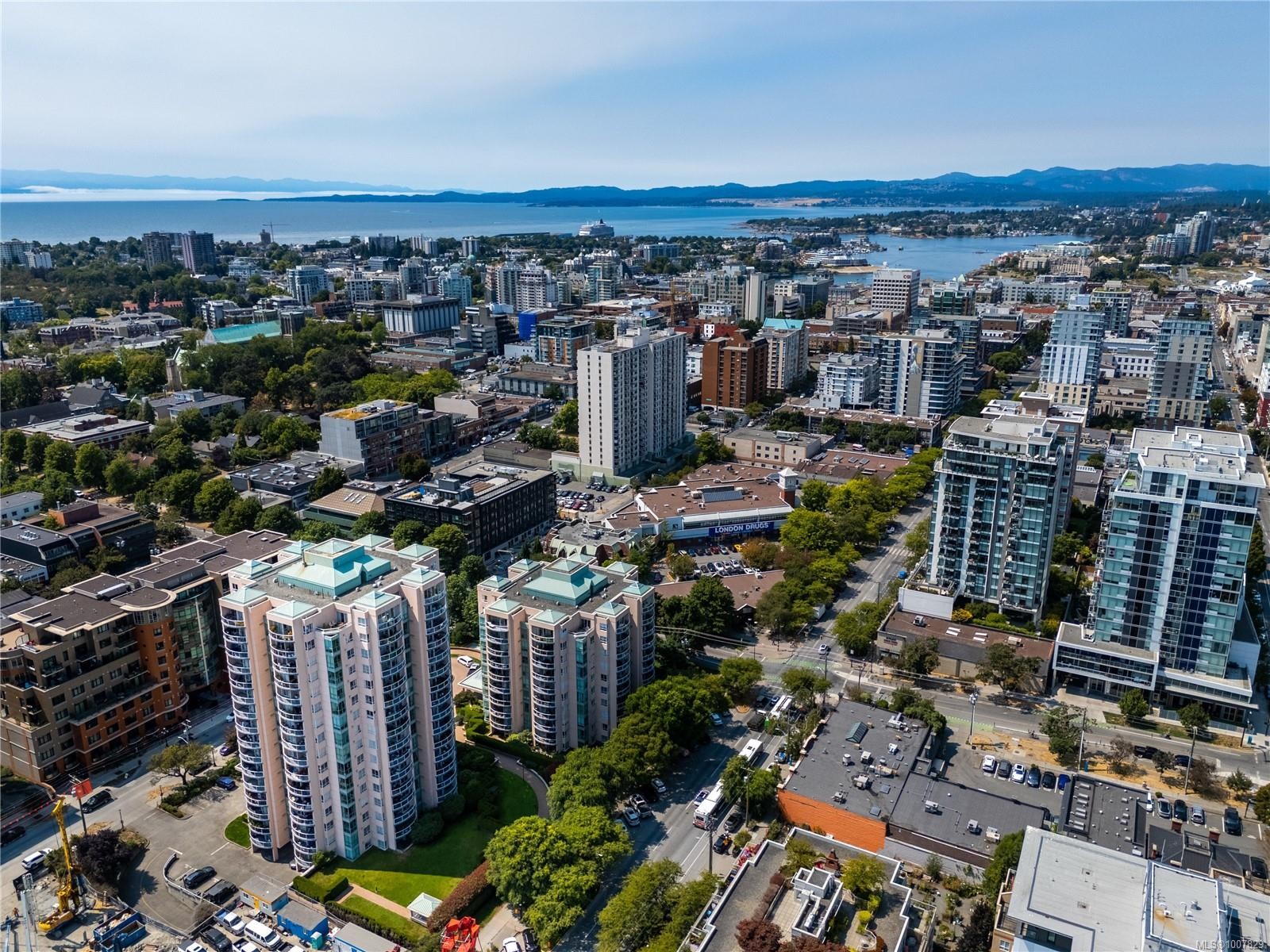 501-1020 View St, Victoria, BC - Outdoor With View