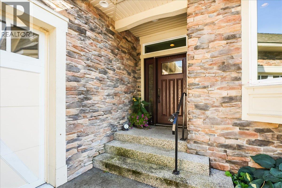 48-7126 Highway 3A Highway, Nelson, BC - Outdoor With Exterior