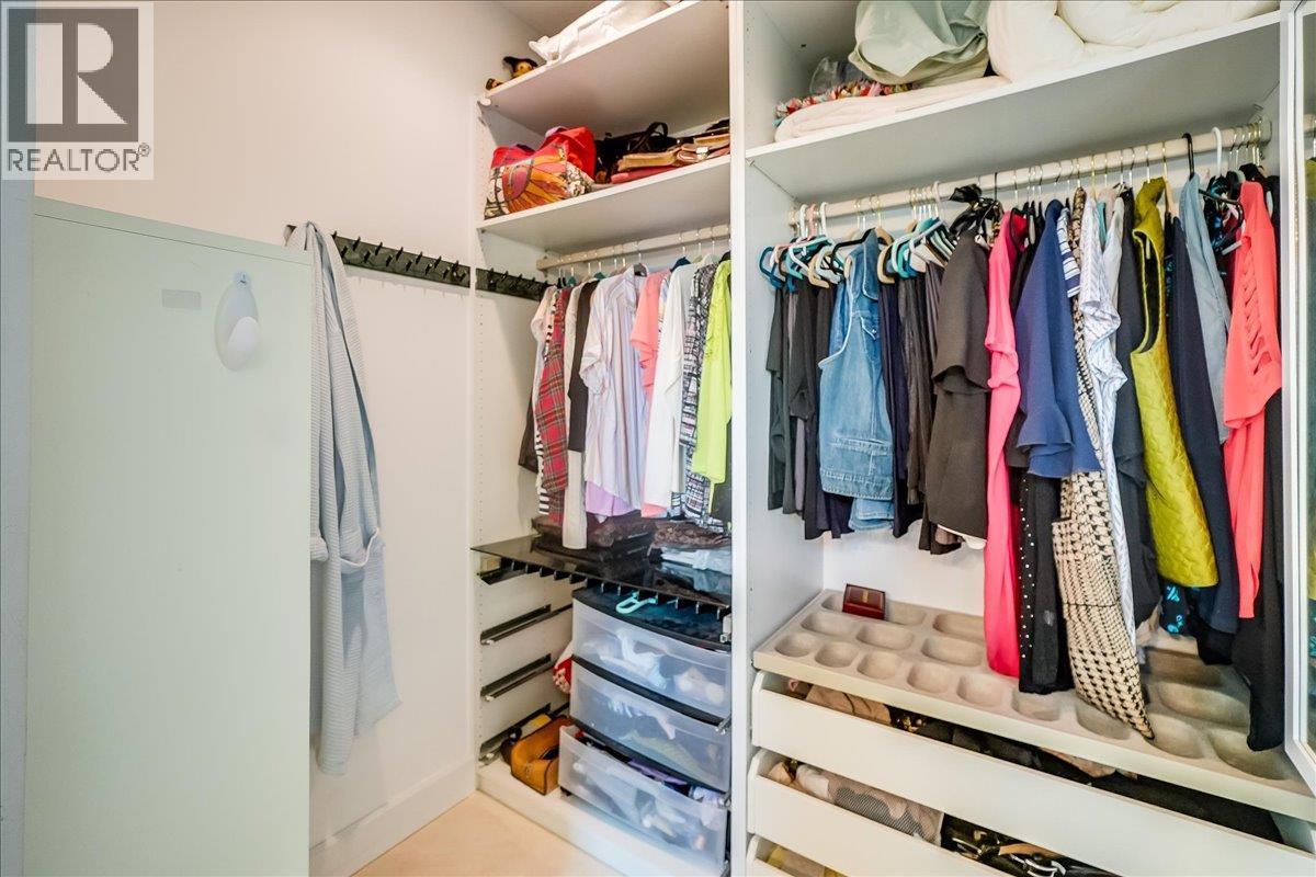 48-7126 Highway 3A Highway, Nelson, BC - Indoor With Storage