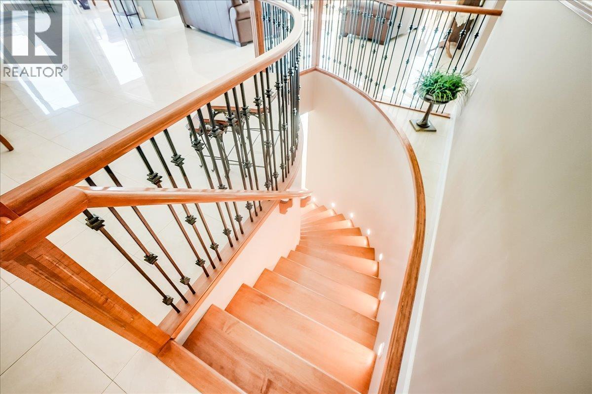 48-7126 Highway 3A Highway, Nelson, BC - Indoor Photo Showing Other Room