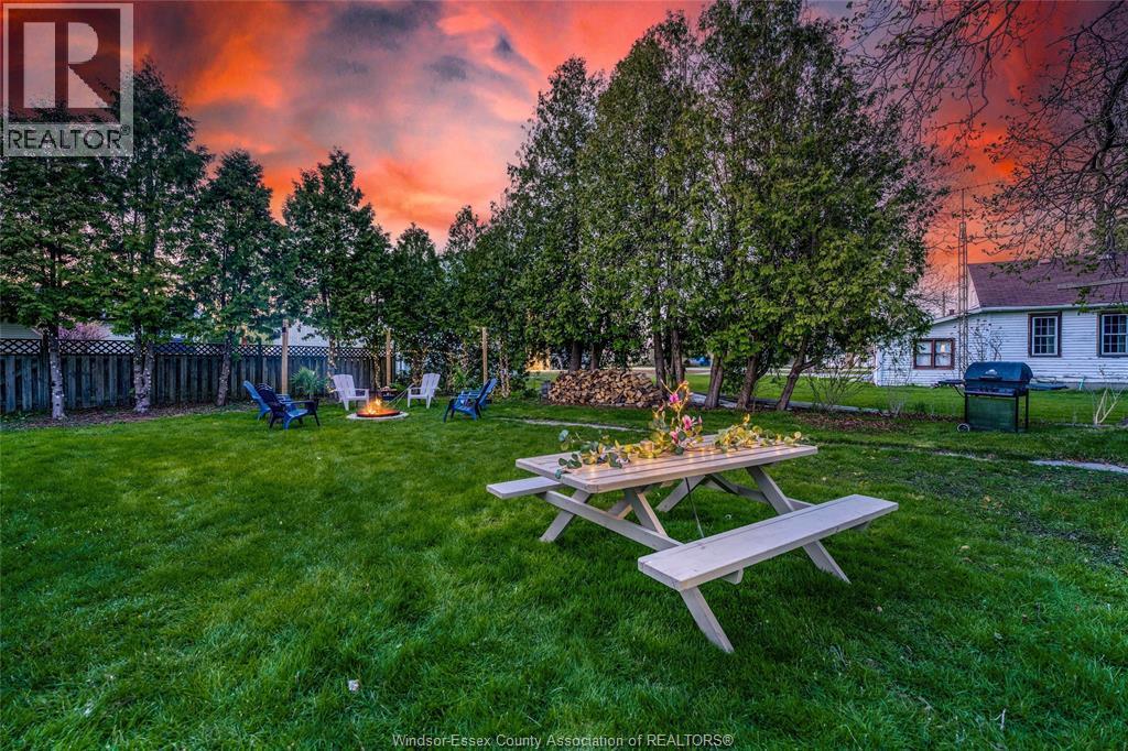 54 Main St, Mitchell'S Bay, ON - Outdoor