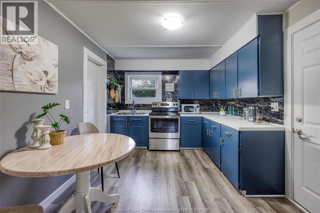 54 Main St, Mitchell'S Bay, ON - Indoor