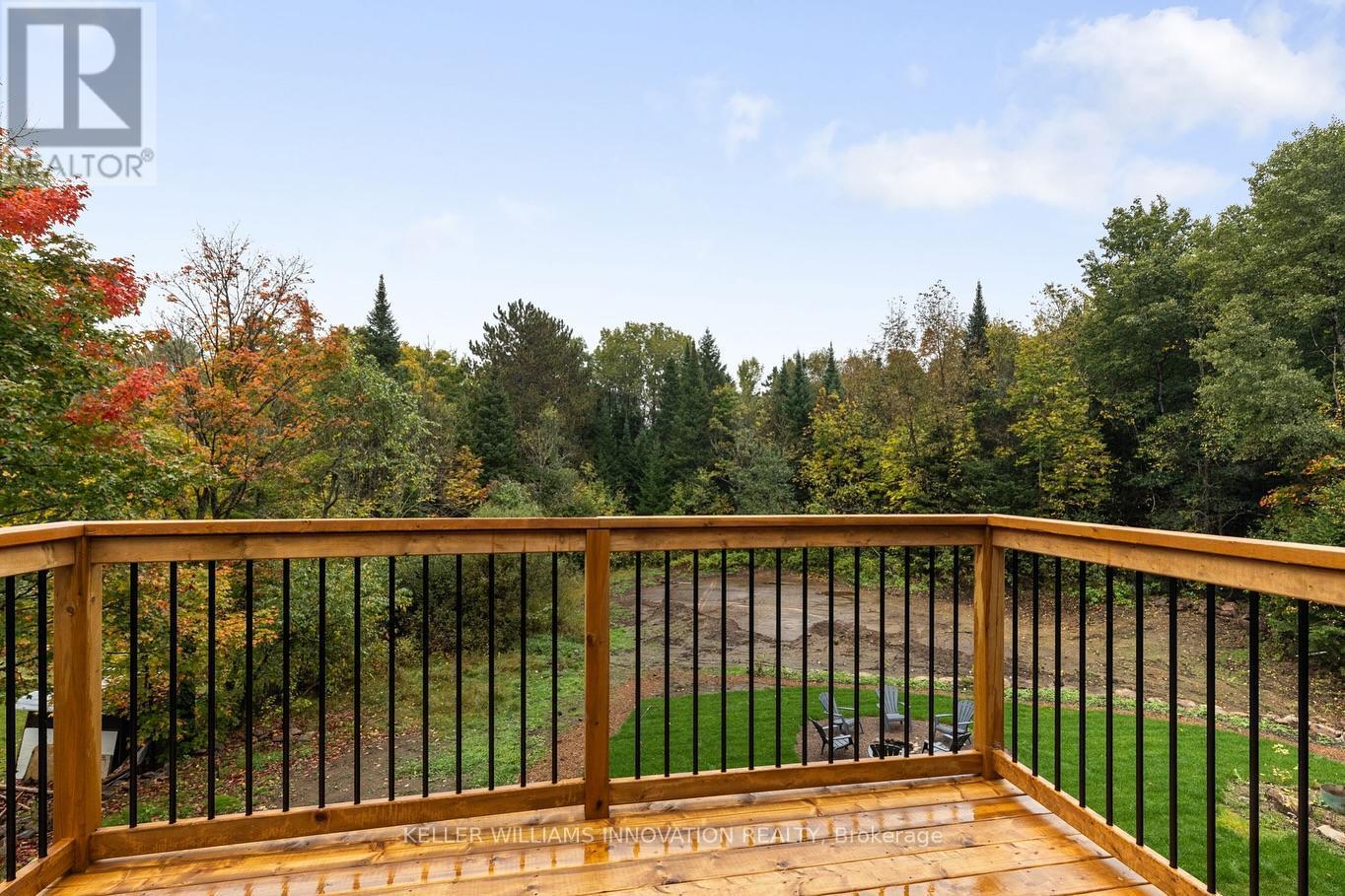 127 Paradise Road, South Algonquin, ON - Outdoor