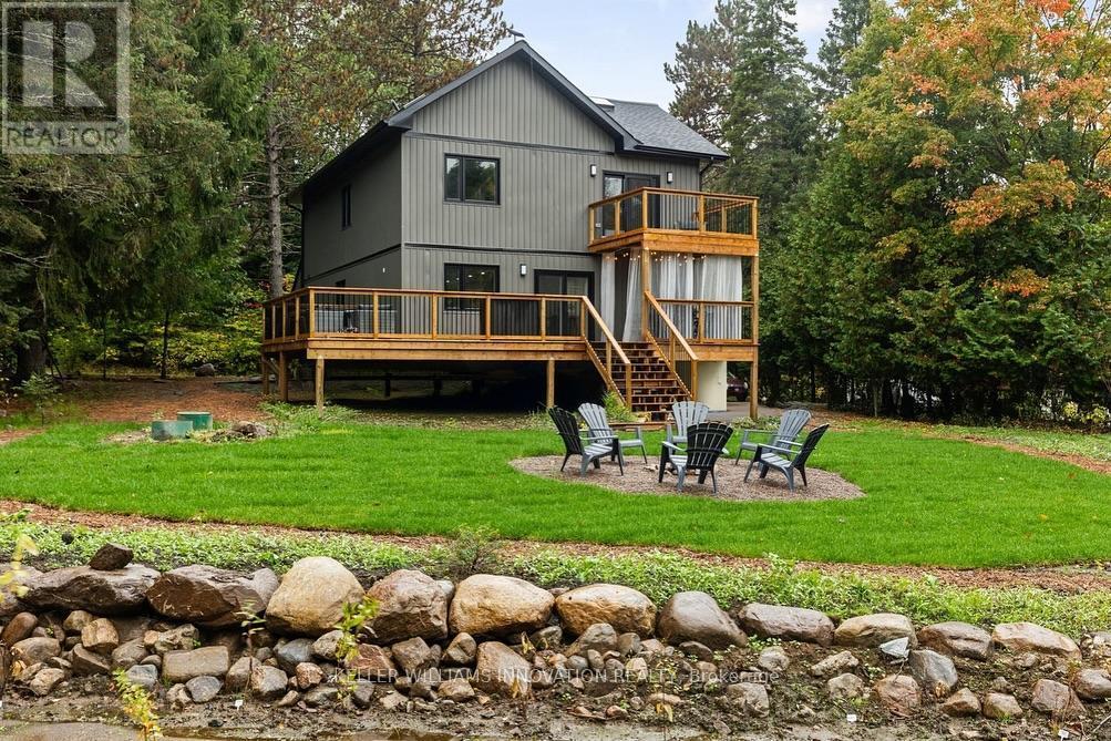 127 Paradise Road, South Algonquin, ON - Outdoor With Deck Patio Veranda