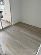 2 nd bedriim Laminate floor and closet -