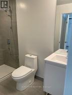 2nd bathroom (3PC) -