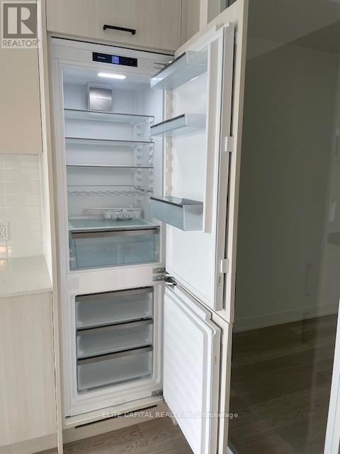 Miele Frodge - 303 - 1 Kyle Lowry Road, Toronto, ON - Indoor Photo Showing Other Room