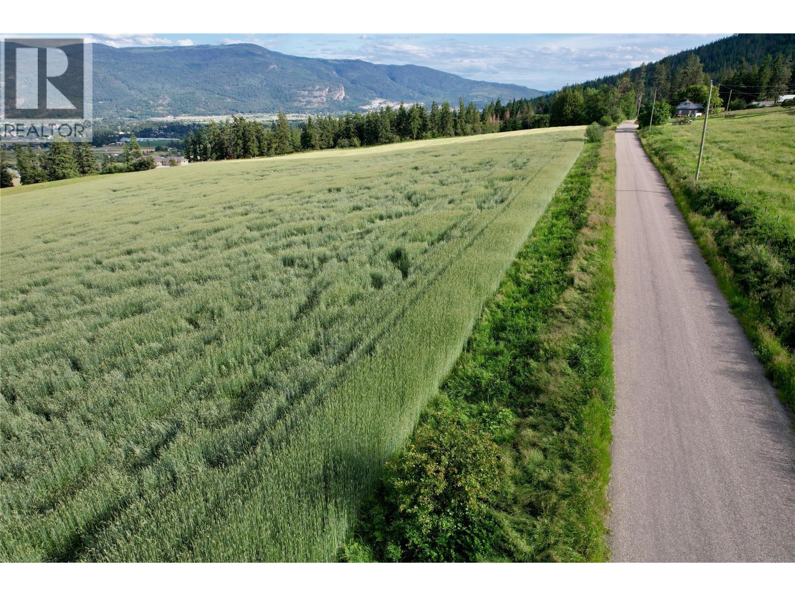 000 Hallam Road, Armstrong, BC