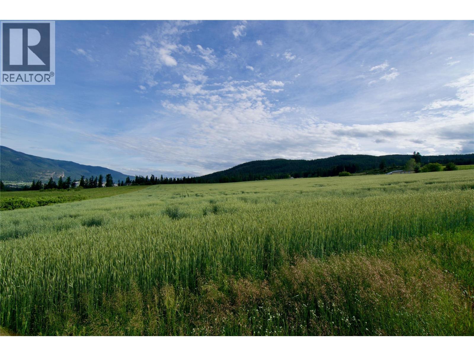 000 Hallam Road, Armstrong, BC