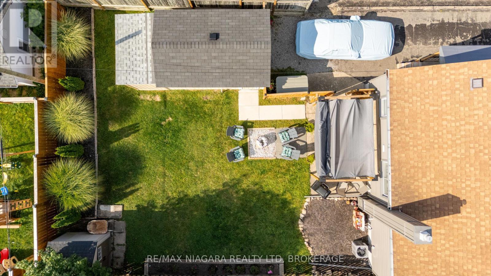 113 Lyons Avenue, Welland (Lincoln/Crowland), ON -