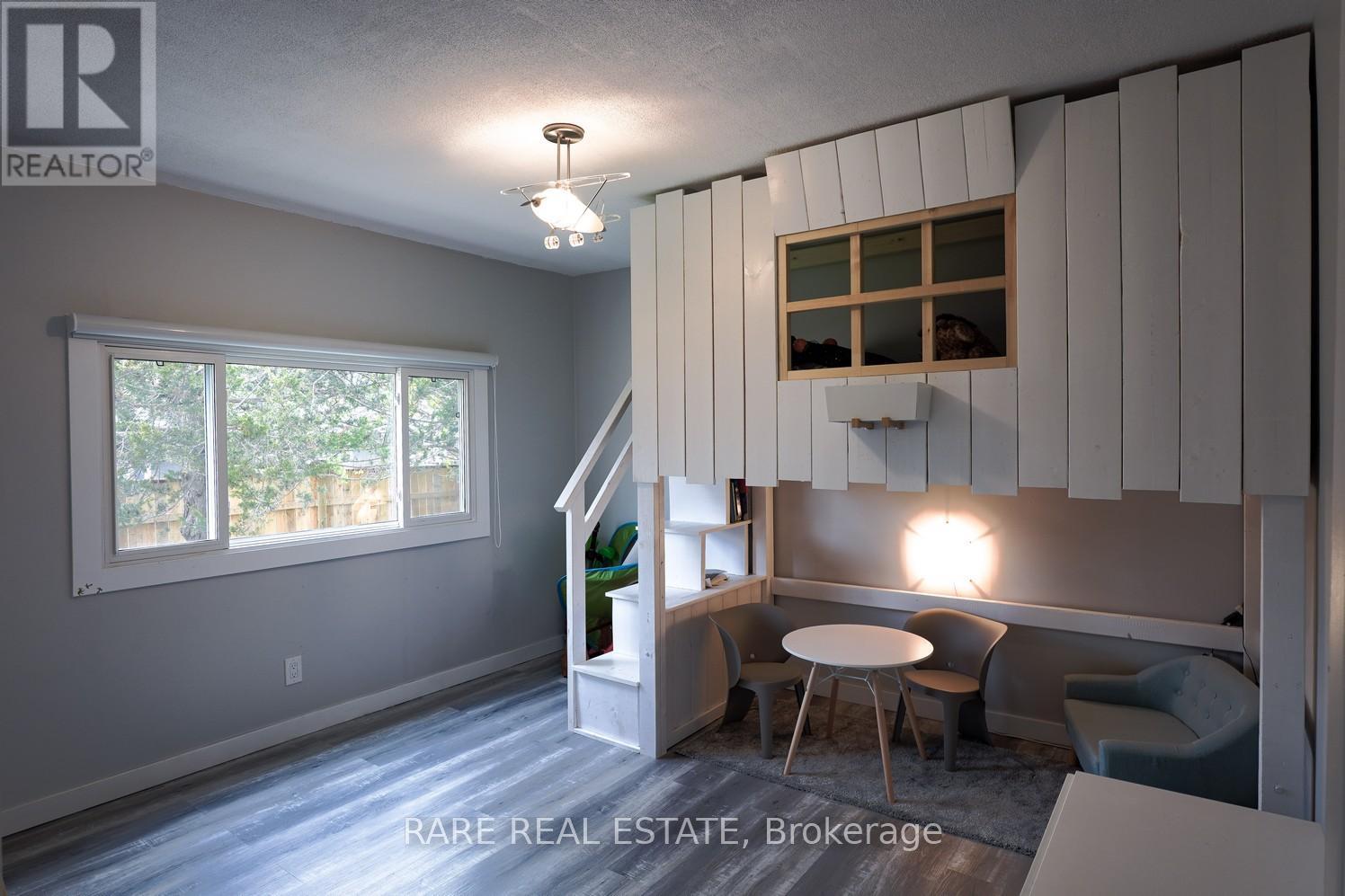 162 Blue Mountain Drive, Blue Mountains, ON - Indoor