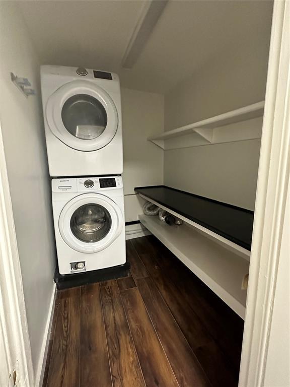 207 B New Gower Street, St. John'S, NL