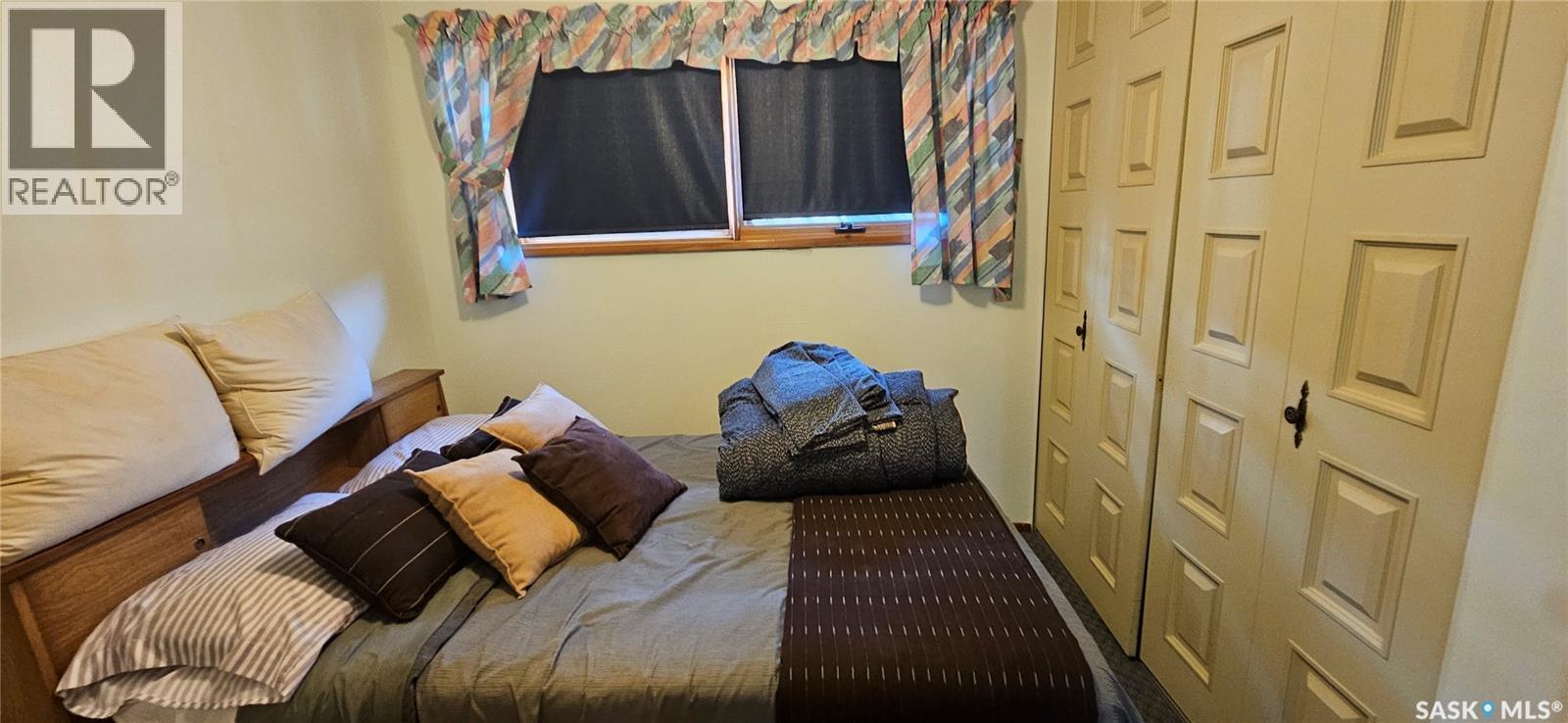 1101 Division Street, Vanguard, SK - Indoor