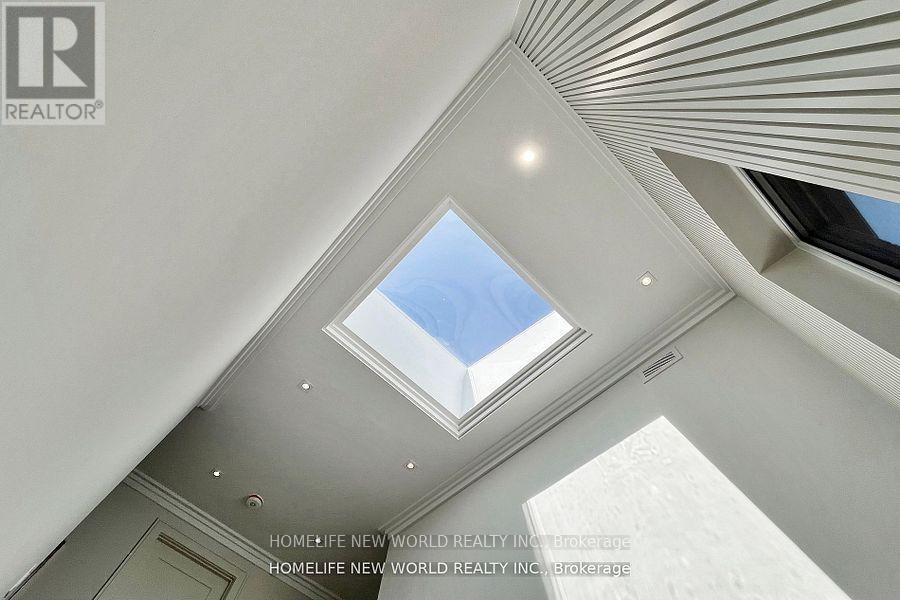 168 Glenvale Boulevard, Toronto, ON - Photo Showing Other Room