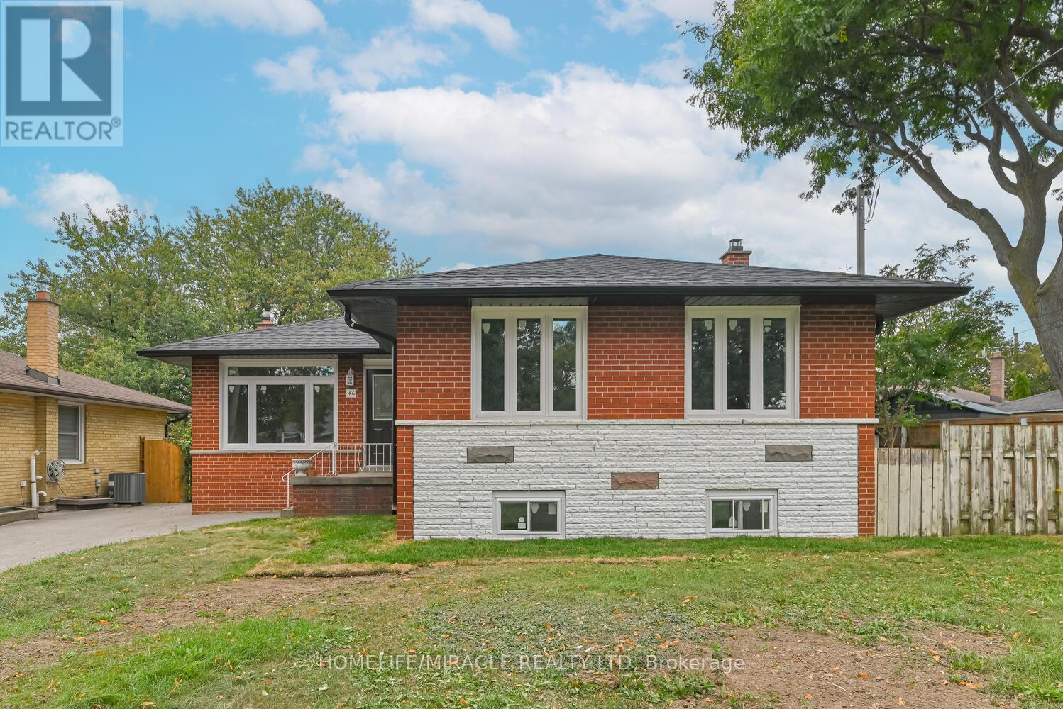 46 Flintwick Drive, Toronto, ON - Outdoor