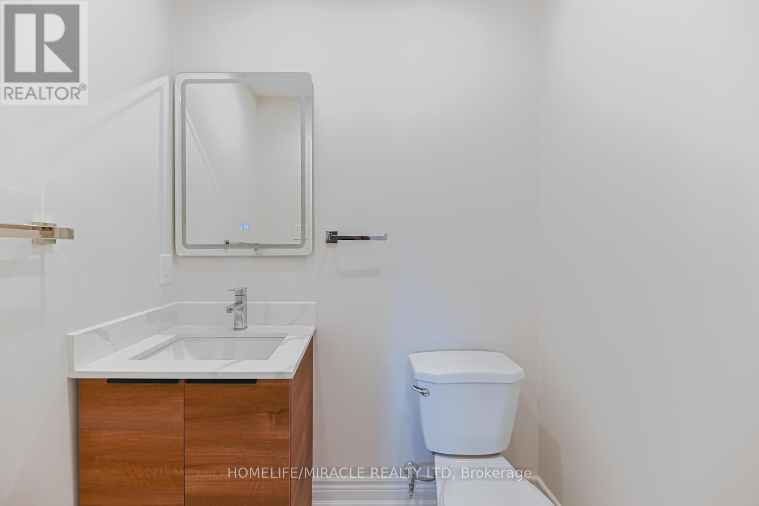 46 Flintwick Drive, Toronto, ON - Indoor Photo Showing Bathroom