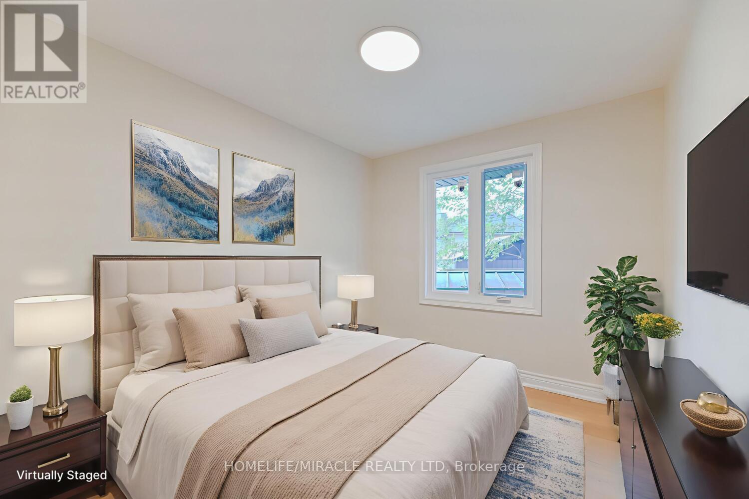 46 Flintwick Drive, Toronto, ON - Indoor Photo Showing Bedroom