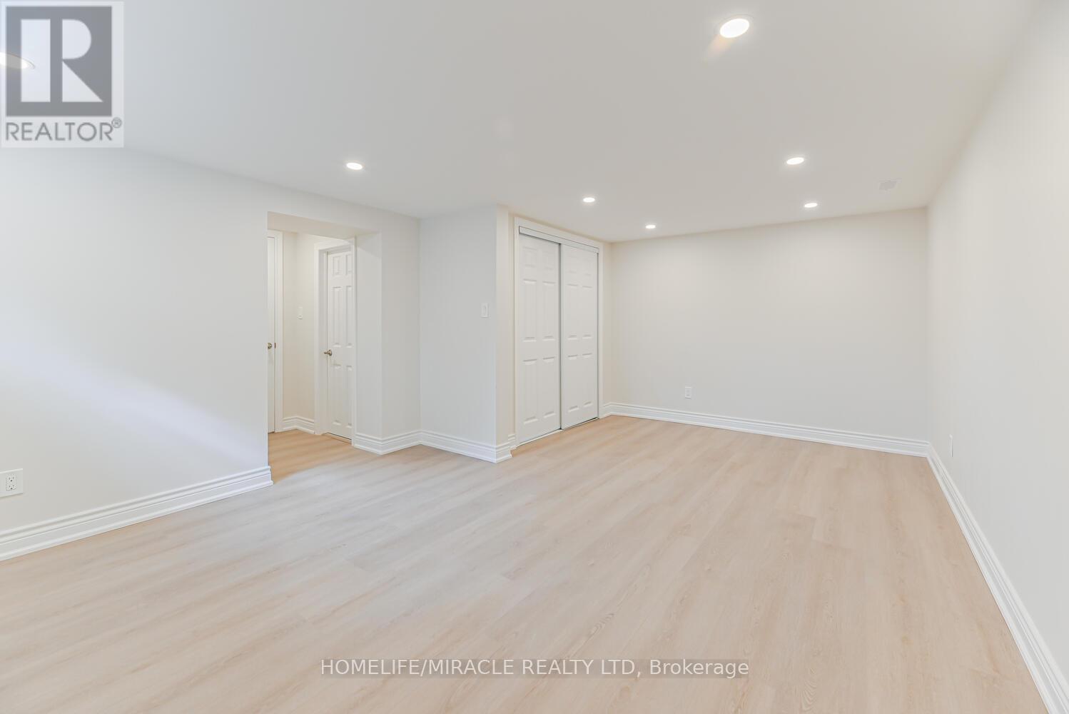 46 Flintwick Drive, Toronto, ON - Indoor Photo Showing Other Room