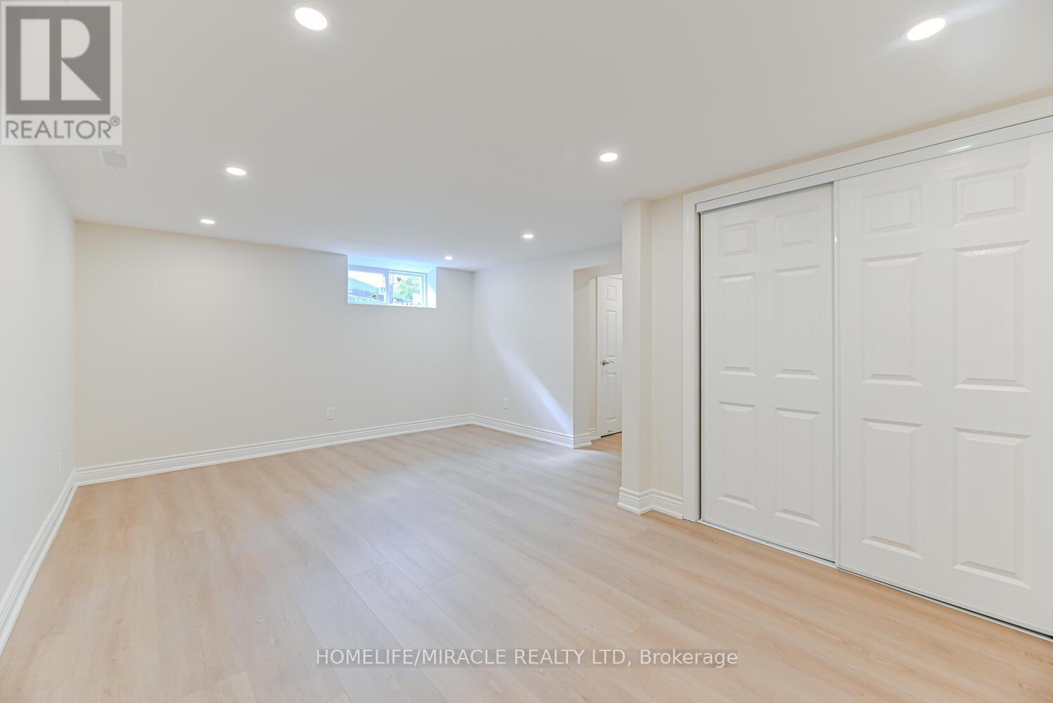 46 Flintwick Drive, Toronto, ON - Indoor