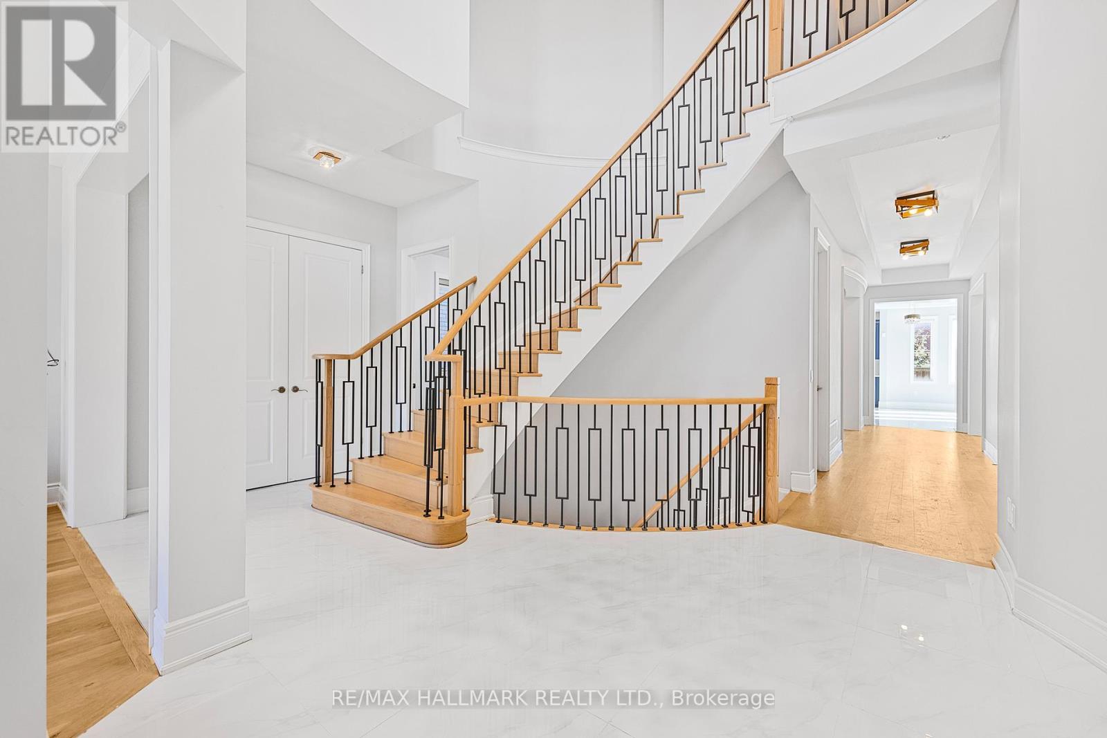 41 Glen Abbey Trail, Vaughan, ON - Indoor Photo Showing Other Room