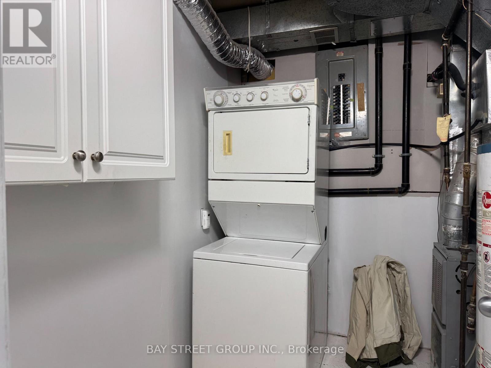2 - 1448 Outlet Drive, Oshawa, ON - Indoor Photo Showing Laundry Room