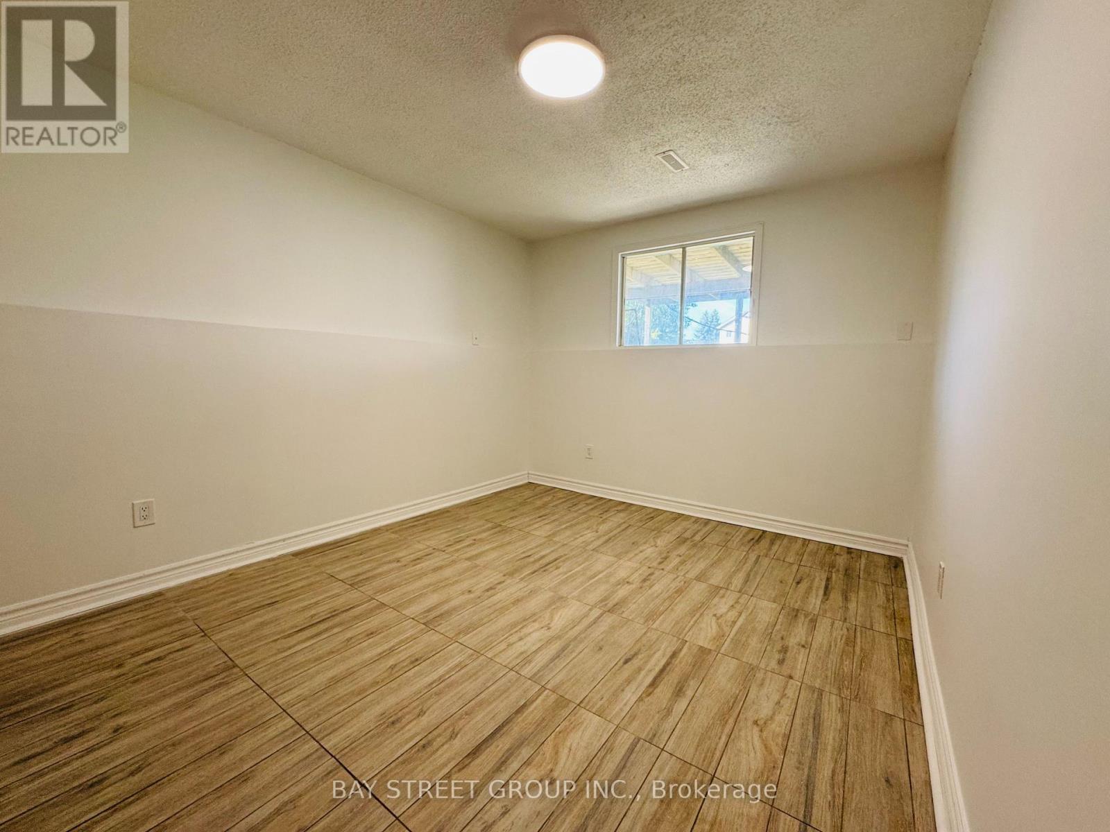 2 - 1448 Outlet Drive, Oshawa, ON - Indoor Photo Showing Other Room