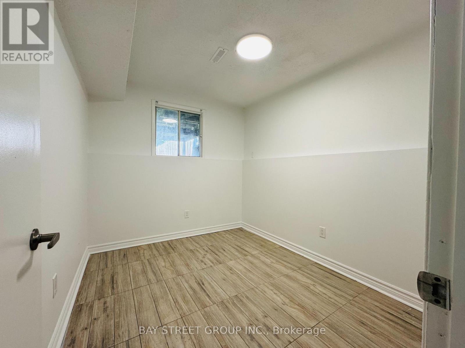 2 - 1448 Outlet Drive, Oshawa, ON - Indoor Photo Showing Other Room