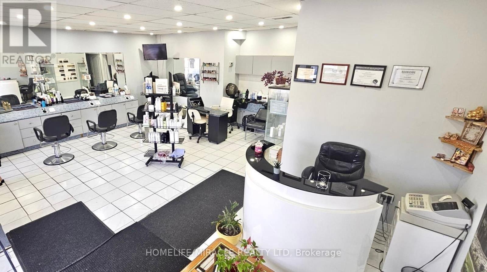 5 - 833 Westlock Road, Mississauga, ON