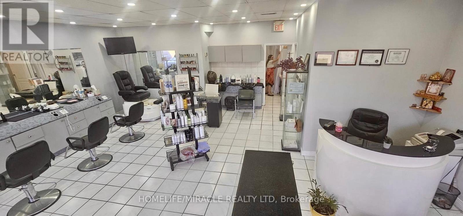 5 - 833 Westlock Road, Mississauga, ON