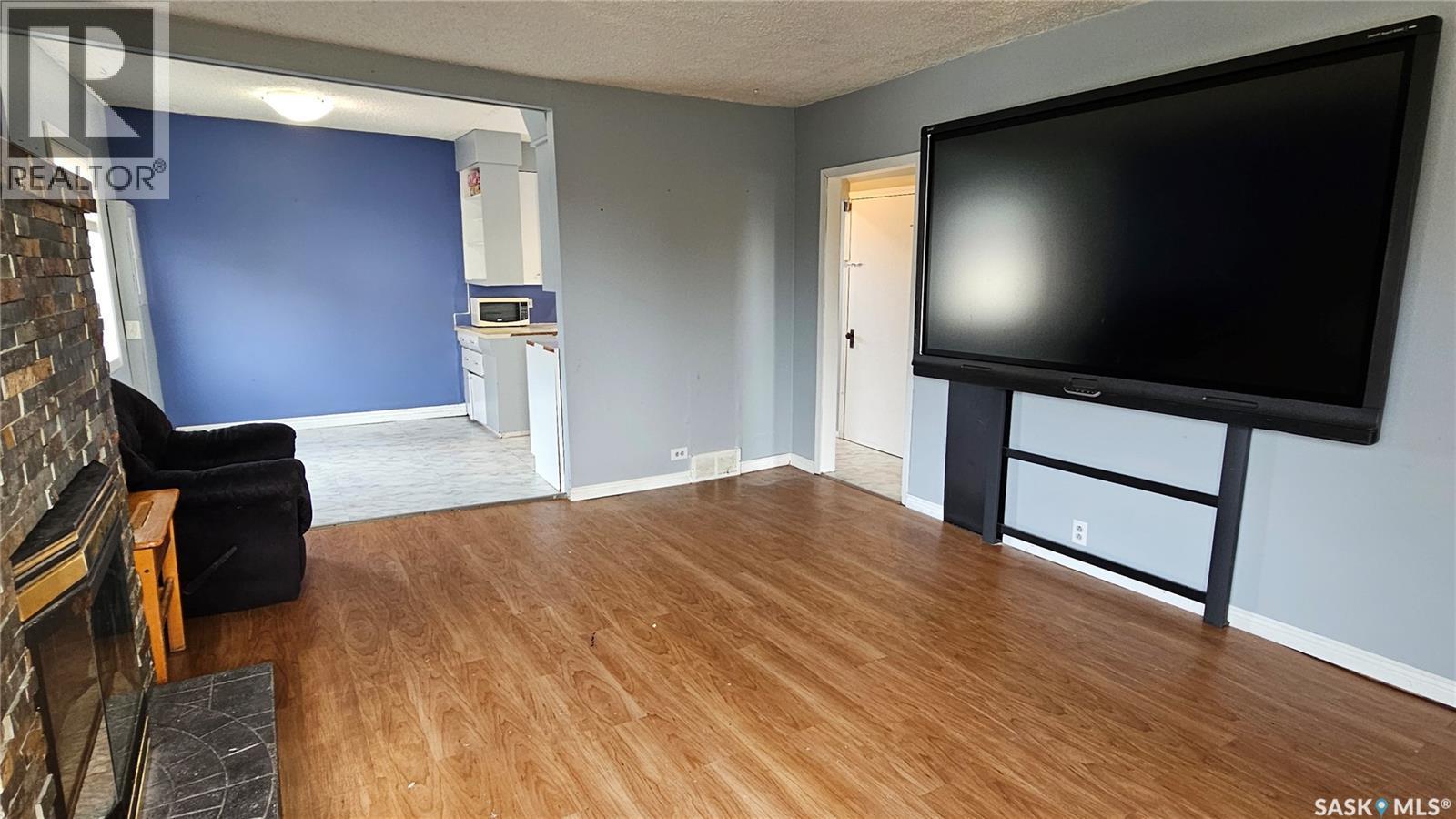 116 2Nd Avenue, Meacham, SK - Indoor