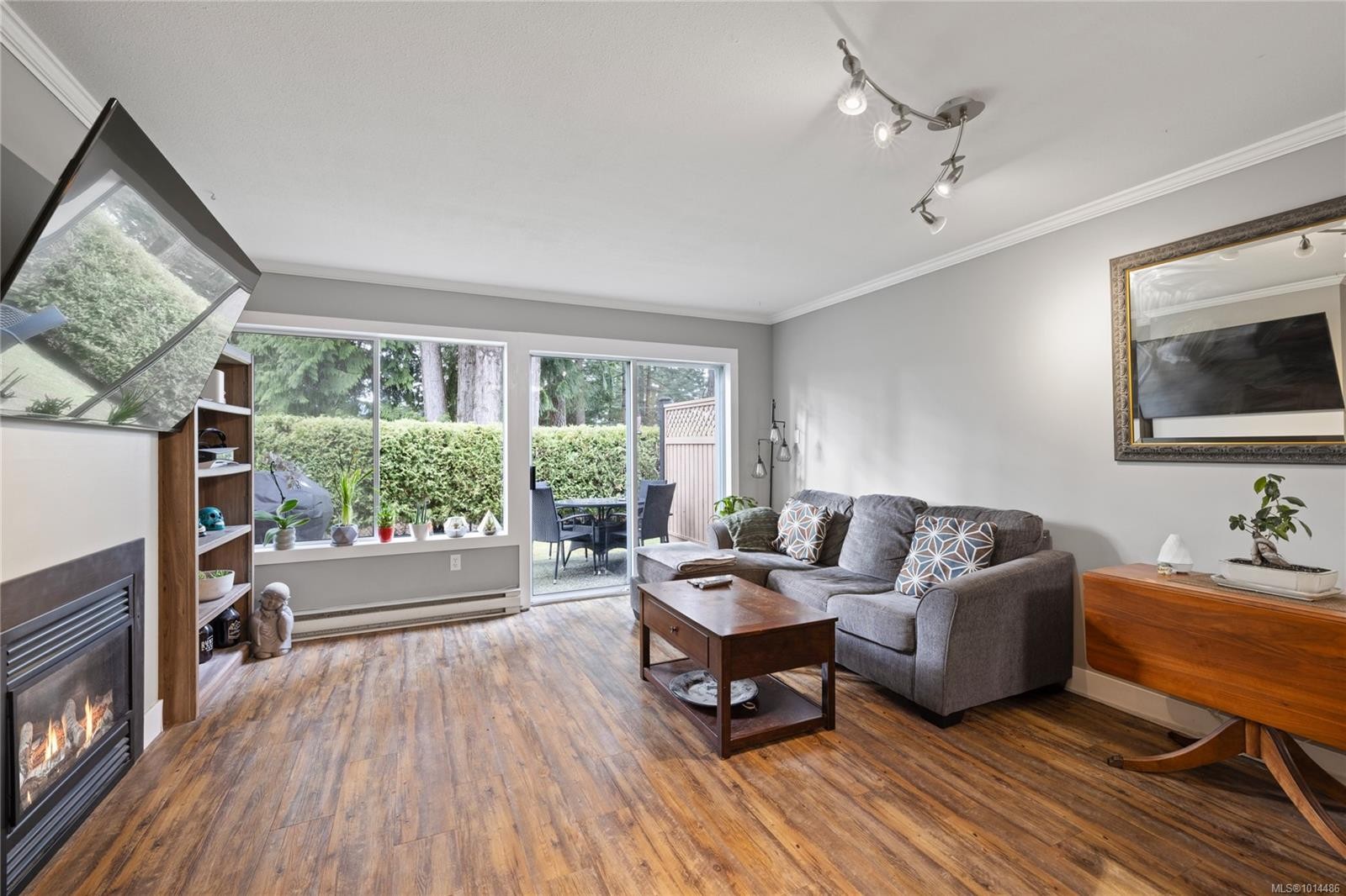 6055 Pleasant Valley Way, Nanaimo, BC