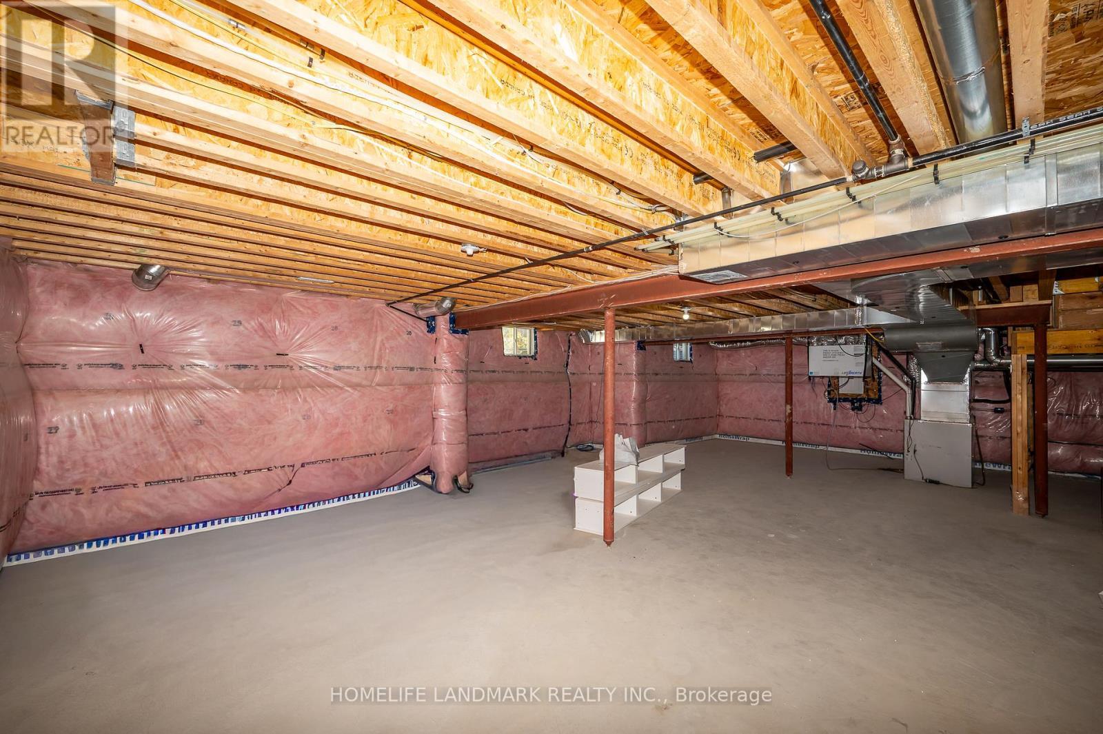 8 Dougherty Court, Hamilton, ON - Indoor Photo Showing Basement