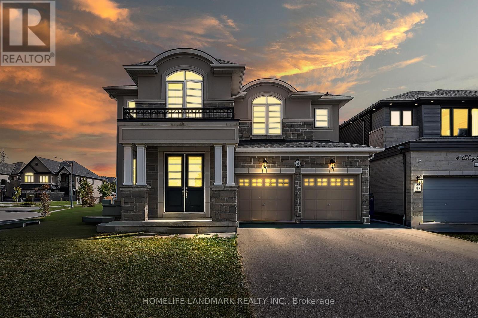 8 Dougherty Court, Hamilton, ON - Outdoor With Facade