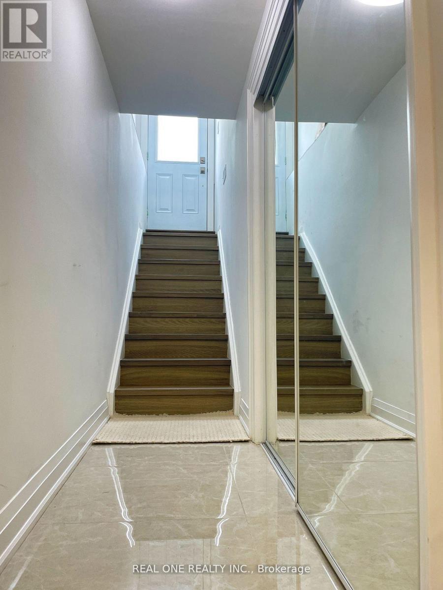 14833 Ninth Line, Whitchurch-Stouffville, ON - Indoor Photo Showing Other Room