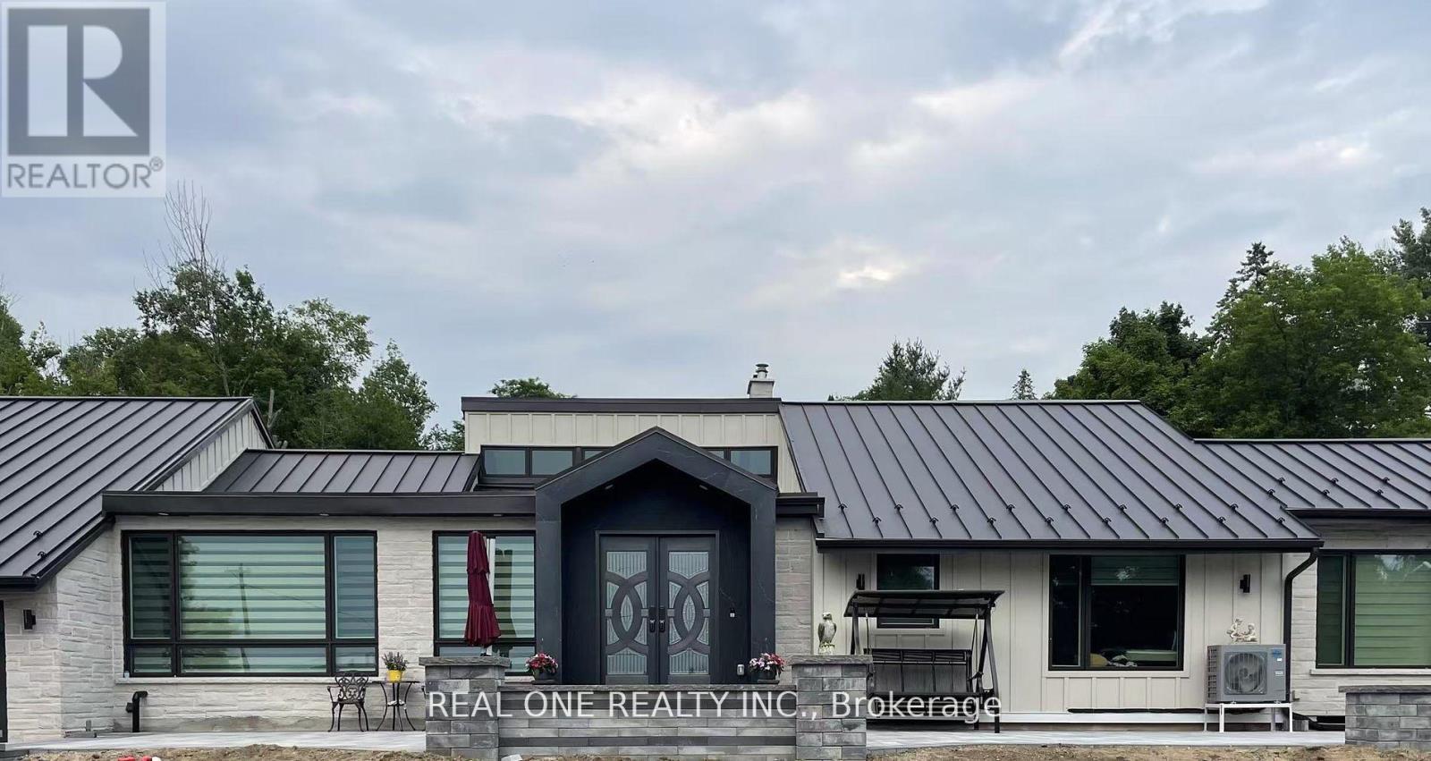 14833 Ninth Line, Whitchurch-Stouffville, ON - Outdoor With Facade