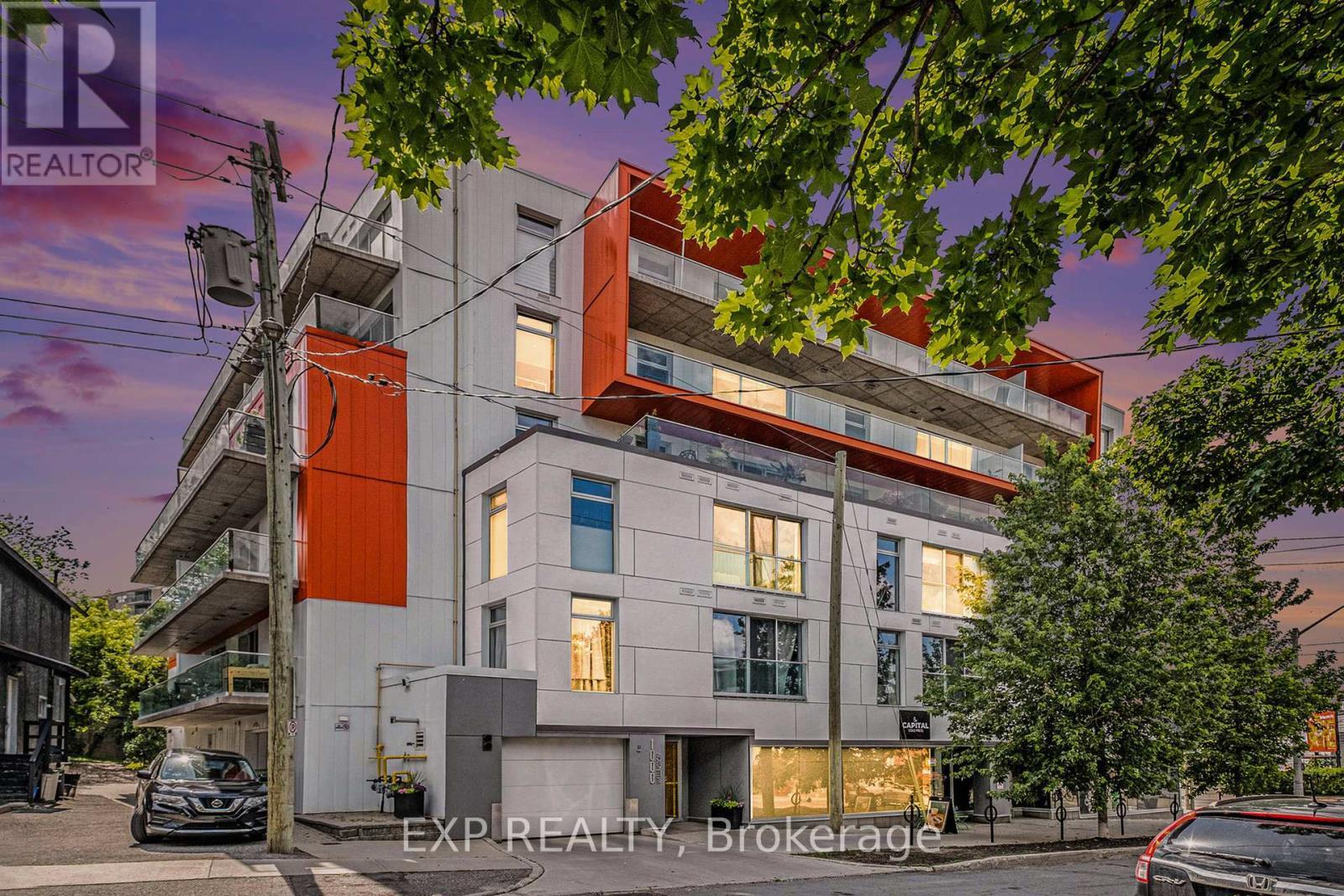 206 - 1000 Wellington Street W, Ottawa, ON - Outdoor With Balcony