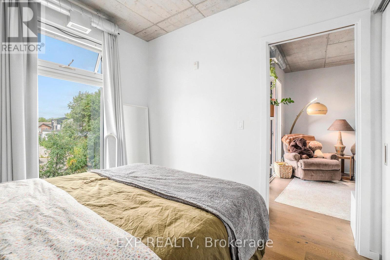 206 - 1000 Wellington Street W, Ottawa, ON - Indoor Photo Showing Bedroom