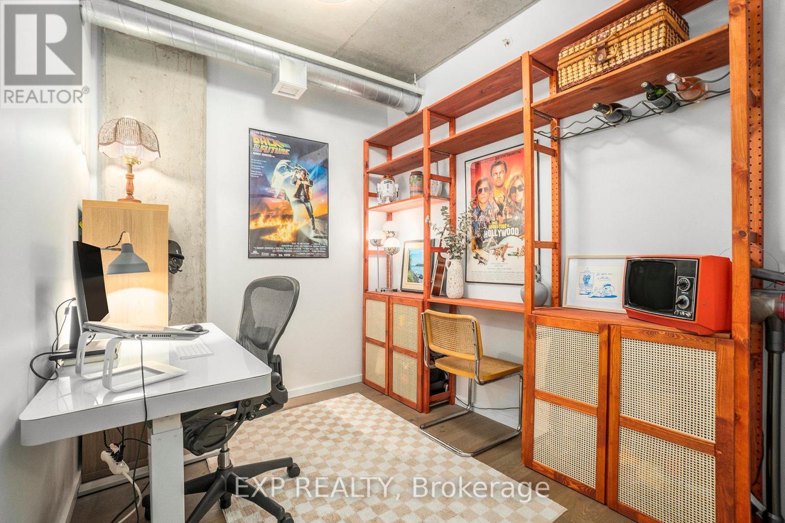 206 - 1000 Wellington Street W, Ottawa, ON - Indoor