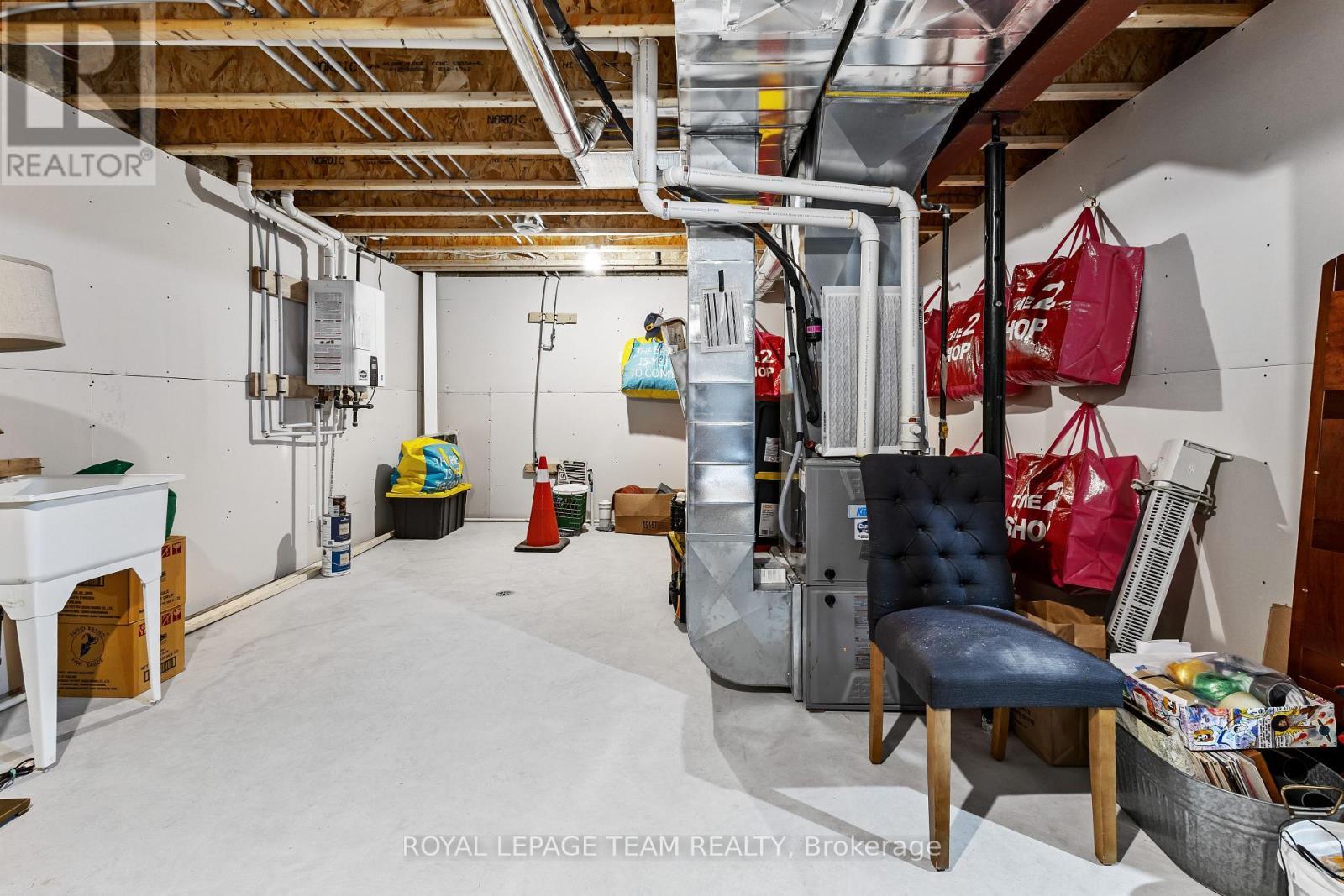 20 Seabert Drive, Arnprior, ON - Indoor Photo Showing Basement