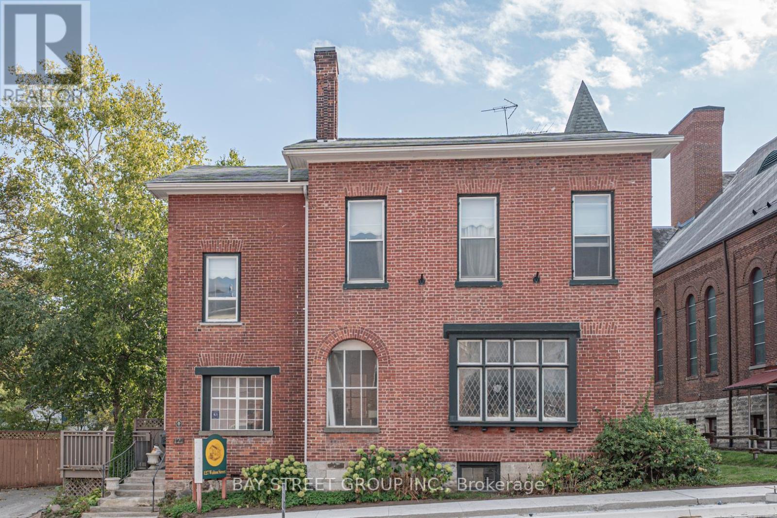 127 Walton Street, Port Hope, ON - Outdoor With Exterior